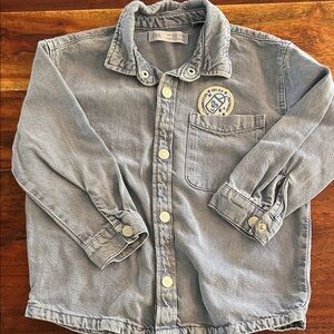 Zara Kids Button-Up Shirt with Embroidered Boba Logo 3-4 years